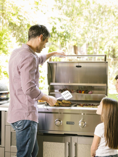 Coyote-Grill-with-Asado-Smoker-81